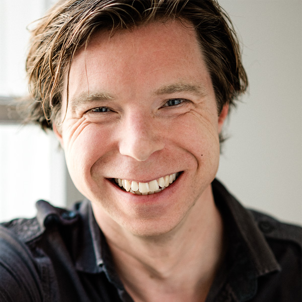 Porträtfoto von Eli Thorne