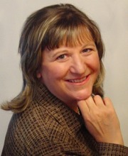 Celia Lynn